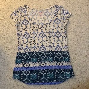 American Eagle Blue Aztec Print Favorite Tee